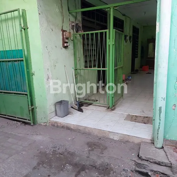 image RUMAH KOST MAINROAD KEPUTIH SUKOLILO SURABAYA (7)