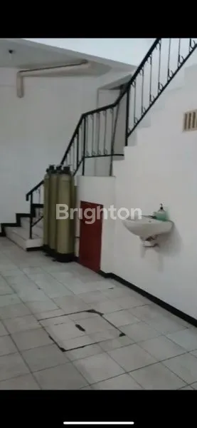 image RUKO 4 LANTAI STRATEGIS NOL JALAN RAYA BUBUTAN (4)