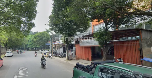 image DIJUAL TEMPAT USAHA LINGKUNGAN PER-SEKOLAHAN BINTARO (2)