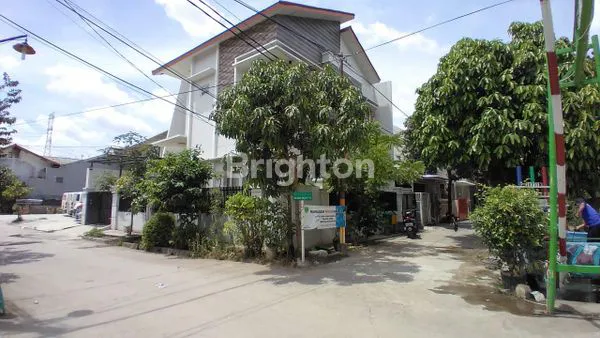 image RUMAH SIAP HUNI DI BINTARO LOKA (1)