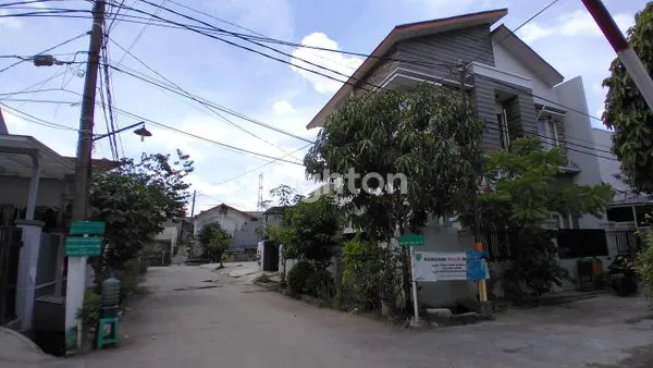 image RUMAH SIAP HUNI DI BINTARO LOKA (3)