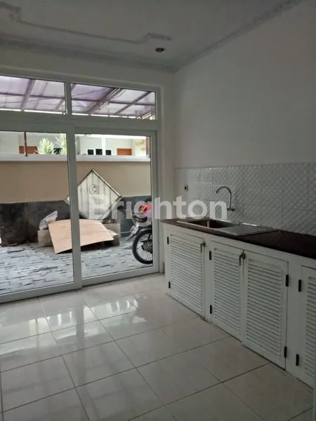 image RUMAH LUX JALAN KAYU MAS TENGAH (2)