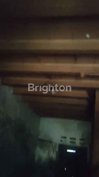 image RUMAH TUA HITUNG TANAH DALAM LORONG DI PUSAT KOTA (3)