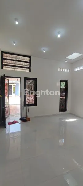 image RUMAH SANGAT BAGUS SIAP HUNI DALAM PERUMAHAN YANG TENANG BALI RESORT BOGOR (3)