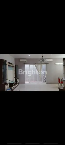 image DISEWAKAN RUMAH ROYAL RESIDENCE ADDINGTON  (3)