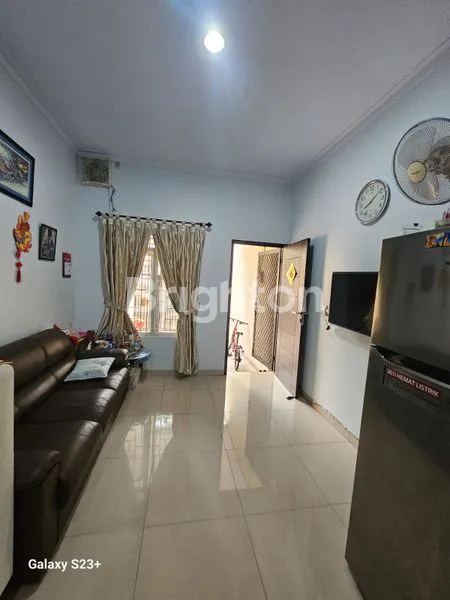 image DIJUAL RUMAH 3 LANTAI MODERN MINIMALIS DI TANJUNG DUREN JAKARTA BARAT (5)