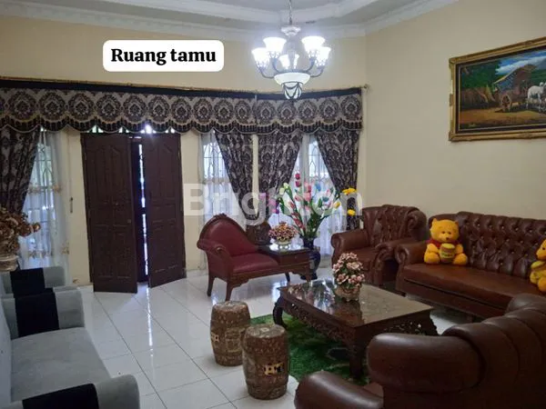 image RUMAH HUNIAN IDAMAN PARA ELITE KOMPLEK DPR MEDAN (6)