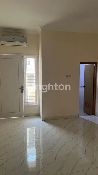 image RUMAH 3 LANTAI DI PADEMANGAN TIMUR, JAKARTA UTARA (5)