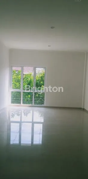 image RUKO BARU 2 LANTAI DI GADING MAS, KELAPA GADING, JAKARTA UTARA (2)
