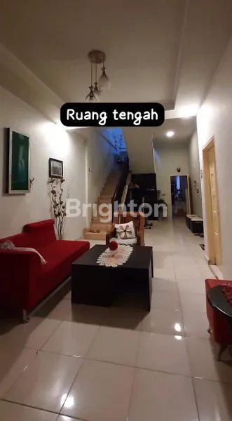 RUMAH TENGAH KOTA RANTEPAO