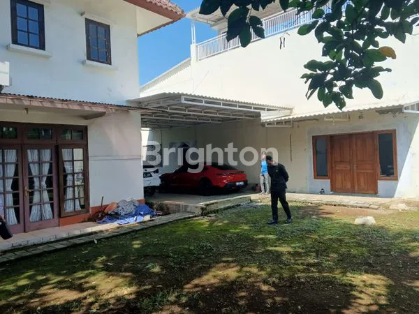 RUMAH MEWAH HARGA MURAH DI LINGKUNGAN MEWAH RANCAMAYA