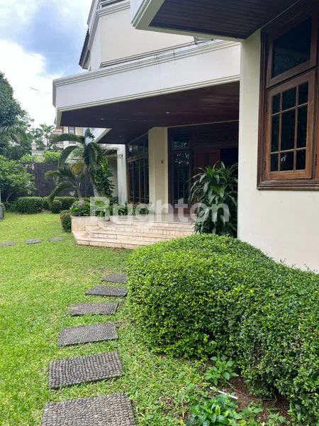 image RUMAH MEWAH PATRA KUNINGAN JAKARTA SELATAN  (3)
