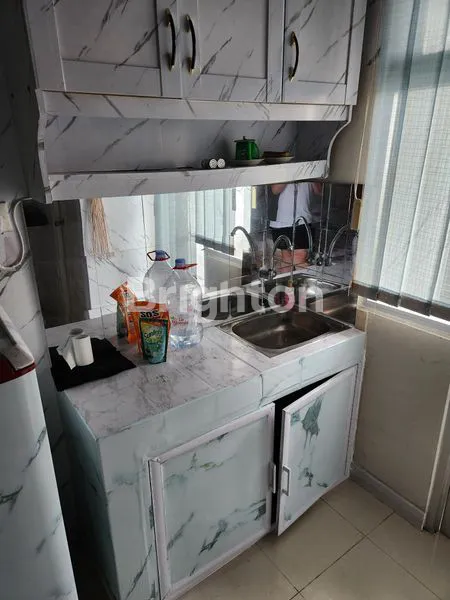 image APARTEMEN GRAND EMERALD STUDIO DIBAWAH LANTAI 10 LOKASI SANGAT STRATEGIS AKSES MUDAH KEMANA MANA KELAPA GADING JAKARTA UTARA (2)
