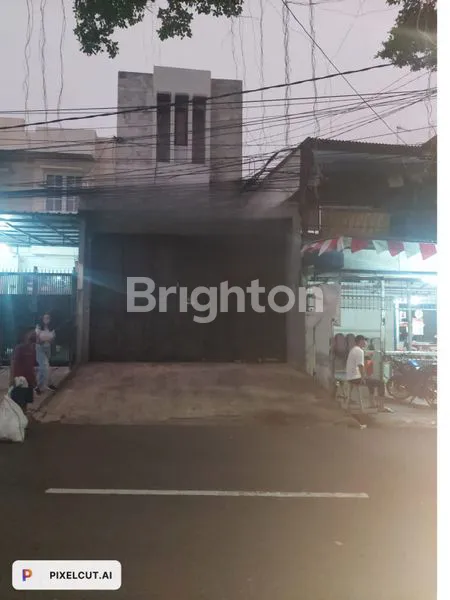 RUKO DI TOMANG YG LETAKNYA SANGAT STRATEGIS