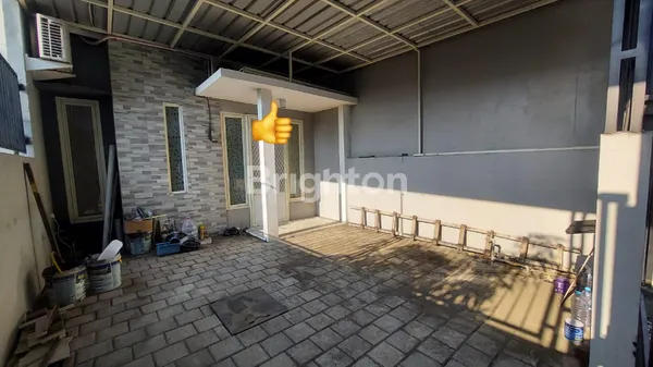 image RUMAH GRAHA SUKOLILO REGENCY, DKT PAKUWON CITY, MERR, GALAXY MALL, OERR, ROW JALAN 3 MOBIL (3)