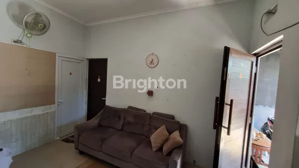 image RUMAH POSISI HOOK SIAP HUNI DI JATINGALEH SEMARANG (3)