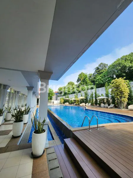 image RUMAH MEWAH TIPE L12 DENGAN LANGIT-LANGIT GANDA (5)