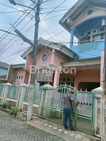 image DIJUAL RUMAH CILEDUG LOKASI STRATEGIS HARGA DIBAWAJ NJOP (2)