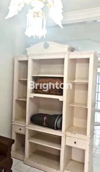 image RUMAH LUAS DAN NYAMAN (2)