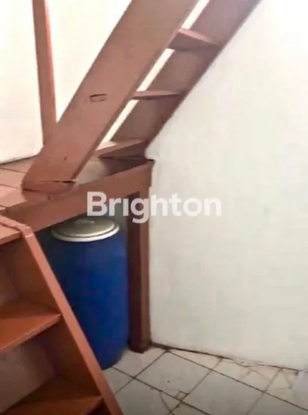 image RUMAH LUAS DAN NYAMAN (8)