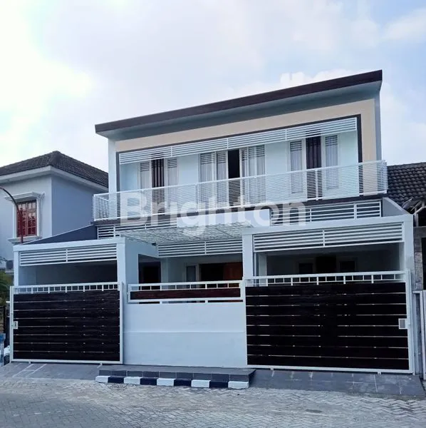 image PERUMAHAN MUTIARA REGENCY SIDOARJO, ROW JALAN 2 MOBIL (1)