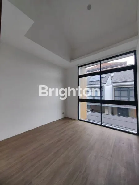 image RUMAH BRAVA HIMALAYA LT 224 LB 190 DI LIPPO KARAWACI (4)