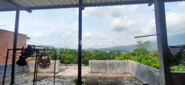 image RUMAH 3 LANTAI VIEW GUNUNG UNGARAN (8)