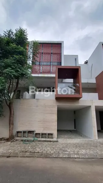 RUMAH FURNISH DI PRIVATE CLUSTER VILLA PUNCAK TIDAR MALANG