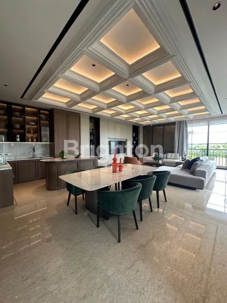 image RUMAH MEWAH MASA KINI DI JANTUNG BSD CITY (T10) (3)