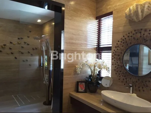 image VILLA MEWAH DENGAN PEMANDANGAN LAUT DREAMLAND, PECATU - ULUWATU  (8)