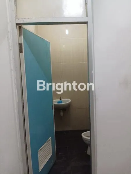 image RUKO KOMERSIAL 3 LT DI NOL JALAN RAYA BOGOWONTO COCOK DIGUNAKAN PERKANTORAN/USAHA/INVESTASI DEKAT DIPONEGORO, DARMO, DR.SOETOMO, INDRAGIRI (7)