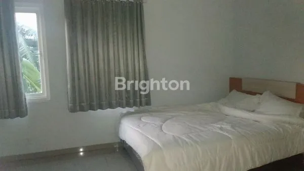 image RUMAH BERKONSEP DOWNSLOPE JALAN PULAU-PULAU MALANG KOTA (3)