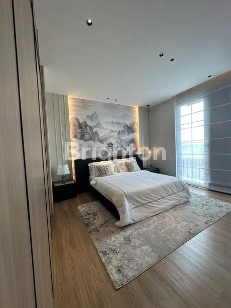 image RUMAH 3 LANTAI BARU &  MEWAH LOKASI STRATEGIS DI BSD CITY (8)