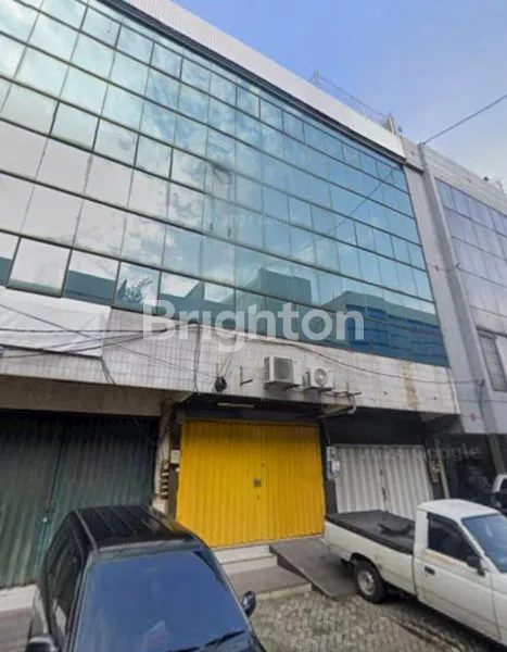 RUKO SIAP PAKAI DI SEMARANG TENGAH. KOMPLEK PERTOKOAN, LOKASI STRATEGIS & RAMAI