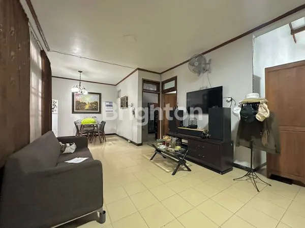 image RUMAH WISMA MENANGGAL, SIAP HUNI (7)