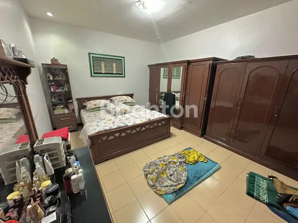 image RUMAH WISMA MENANGGAL, SIAP HUNI (4)