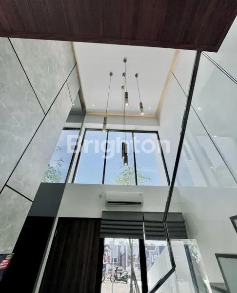 image HUNIAN LINGKAR TIMUR SIDOARJO COMPACT FUTURISTIK MEZANINE START 600 JUTA AN. UTJ 5 JUTA SAJA LGSG PROSES KPR, DIBANTU SAMPAI GOAL (4)