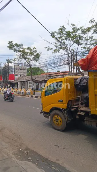 image  TURUN HARGA, JUAL CEPAT TANAH DI JALAN RAYA UTAMA CIPONDOH ADA 2 KIOS + 1 TOKO BAN MOBIL + CUCI MOBIL PLUS RUMAH, RAYA HASYIM ASHARI, CIPONDOH, TANGERANG (2)