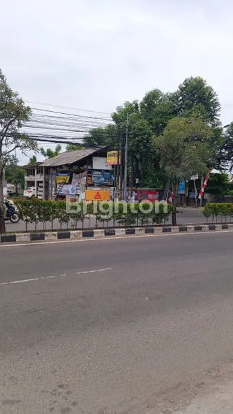 image  TURUN HARGA, JUAL CEPAT TANAH DI JALAN RAYA UTAMA CIPONDOH ADA 2 KIOS + 1 TOKO BAN MOBIL + CUCI MOBIL PLUS RUMAH, RAYA HASYIM ASHARI, CIPONDOH, TANGERANG (4)