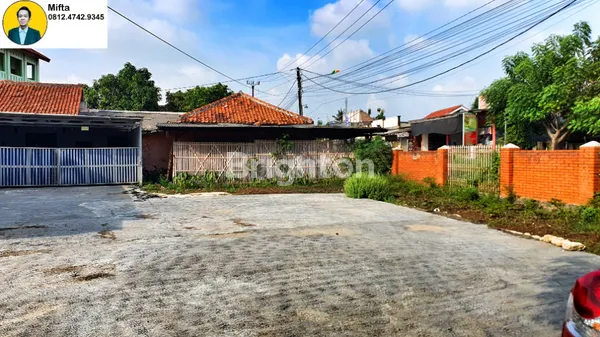 image DIJUAL RUMAH HITUNG TANAH DI JALAN RAYA PASAR BABELAN SUKAMEKAR BEKASI UNTUK BISNIS INVESTASI (3)