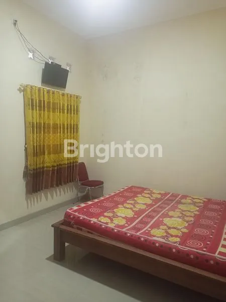 image RUMAH 2 LANTAI DIDALAM PERUMAHAN D'TJOLOMADOE FULL FURNISHED (7)