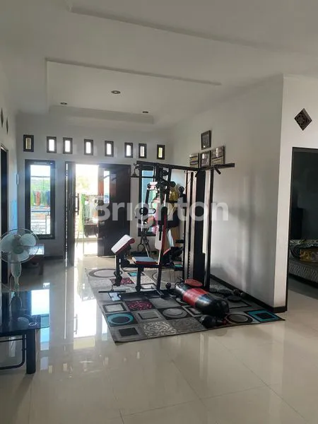 image DIJUAL RUMAH 2 LANTAI DI MAGERSARI SIDOARJO (5)