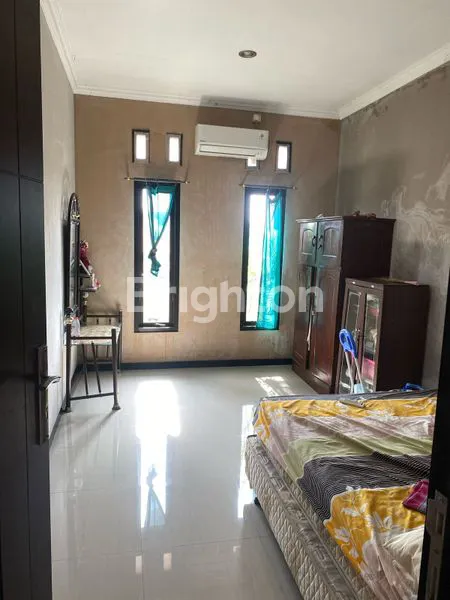 image DIJUAL RUMAH 2 LANTAI DI MAGERSARI SIDOARJO (4)