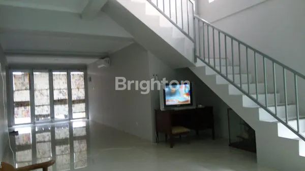 image DIJUAL RUMAH  UNTUK TEMPAT USAHA / CAFE DI KALIMALANG (1)
