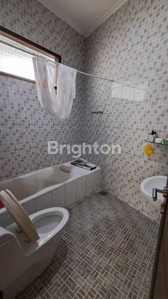 image RUMAH MEWAH PEMANDANGAN GUNUNG LOKASI  PEMDA CIBINONG (5)