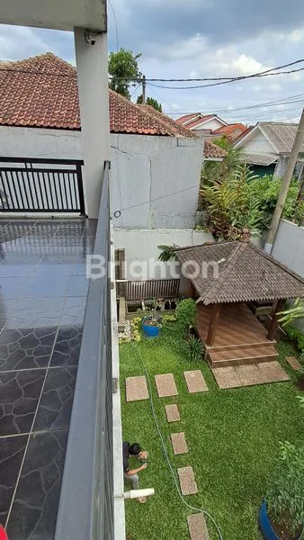 image RUMAH MEWAH PEMANDANGAN GUNUNG LOKASI  PEMDA CIBINONG (8)