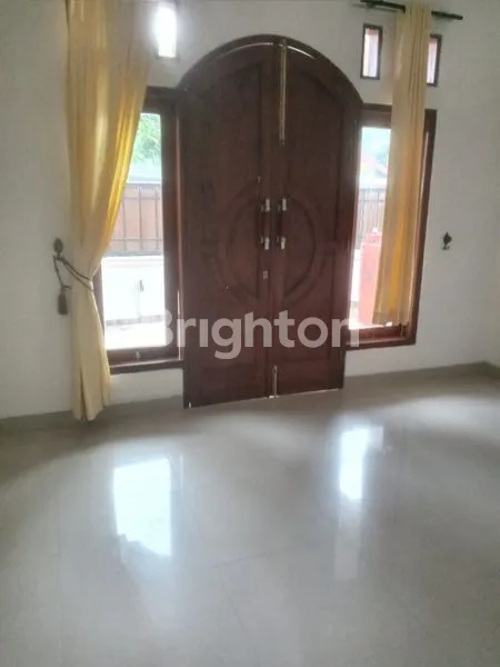 image RUMAH BANYUANYAR (4)