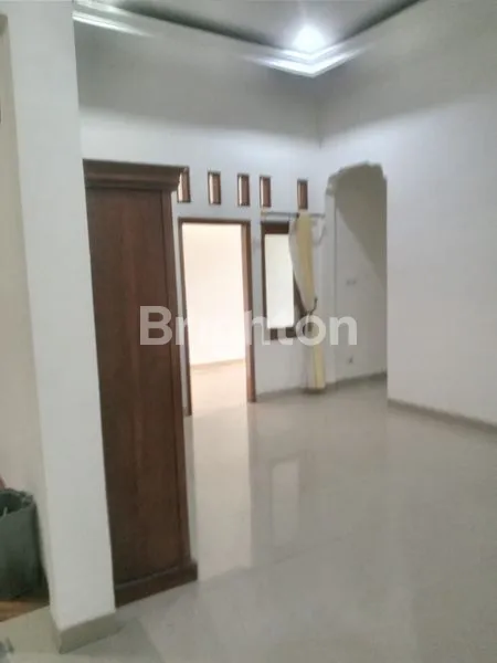 image RUMAH BANYUANYAR (8)