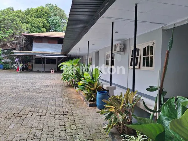 image RUMAH + KOS KOS AN DI KARET PEDURENAN JAKARTA SELATAN (3)