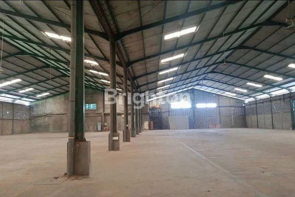 GUDANG DI MOJOSARI - MOJOKERTO